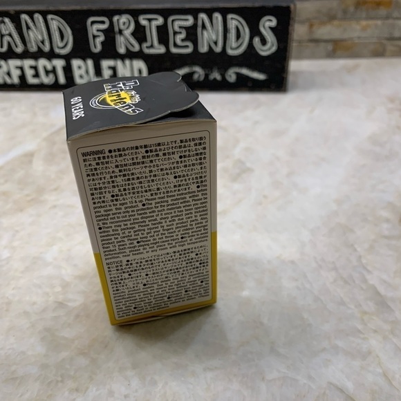 DR. MARTENS BE@RBRICK COLLECTIBLE FIGURE - Picture 7 of 10